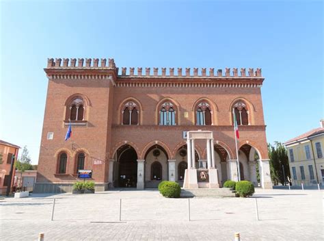 escort castelvetro piacentino|Incontri a Castelvetro Piacentino